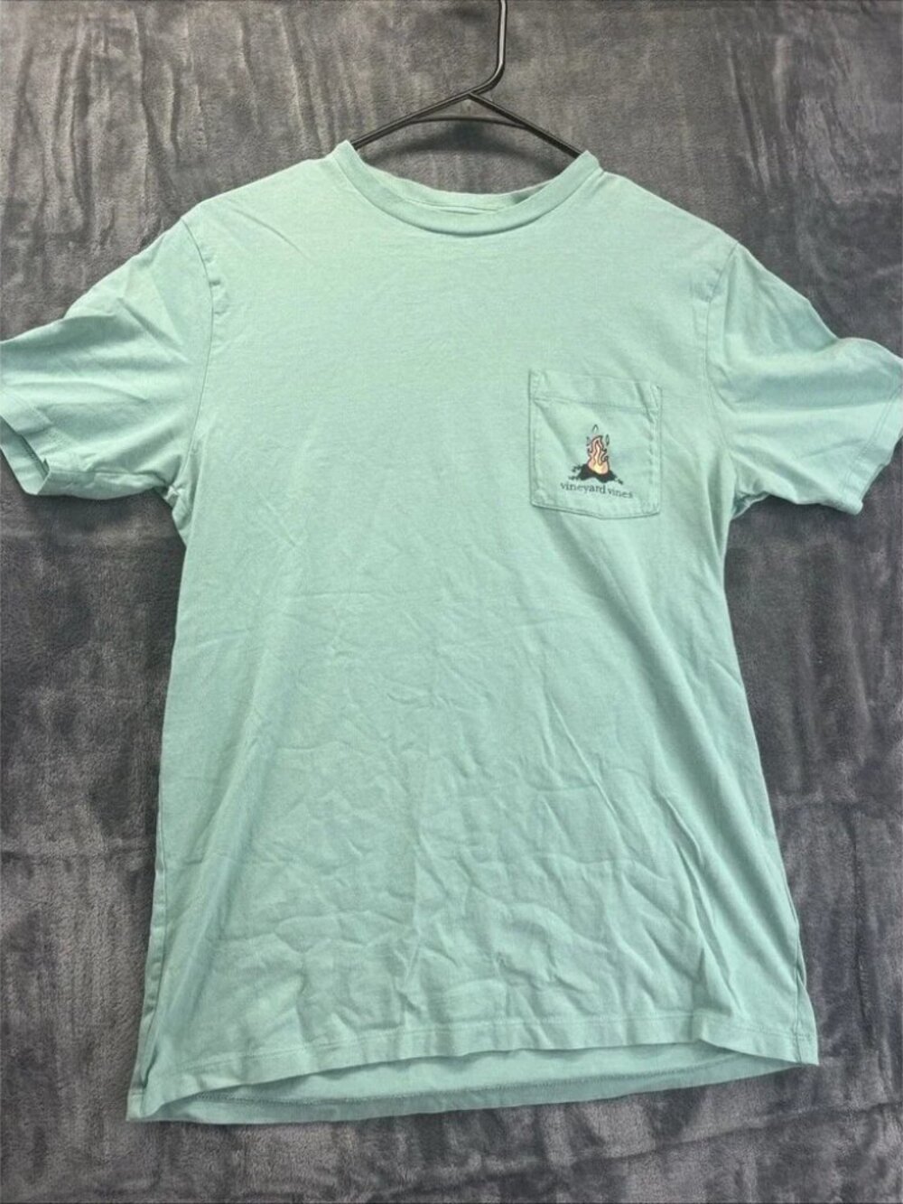 Vineyard Vines T Shirt